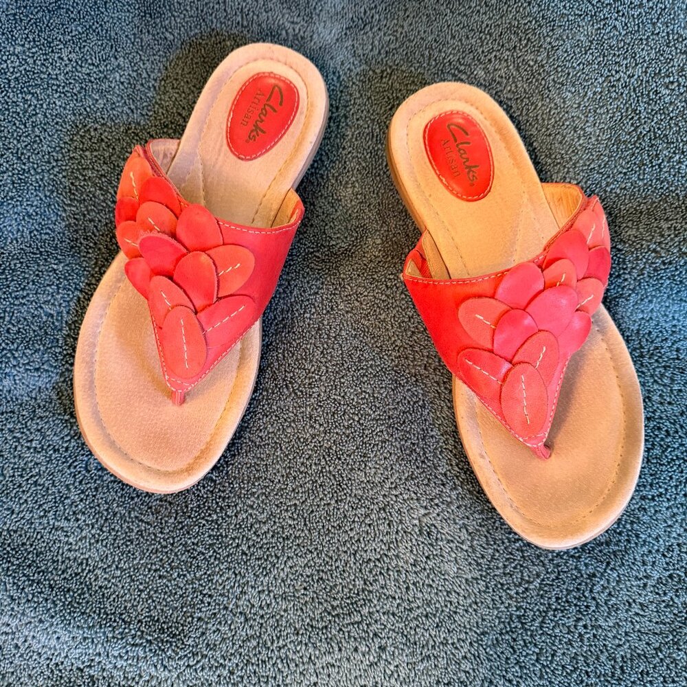 Clarks Artisan Leather Sandals in Pristine Condition-Size 7.5